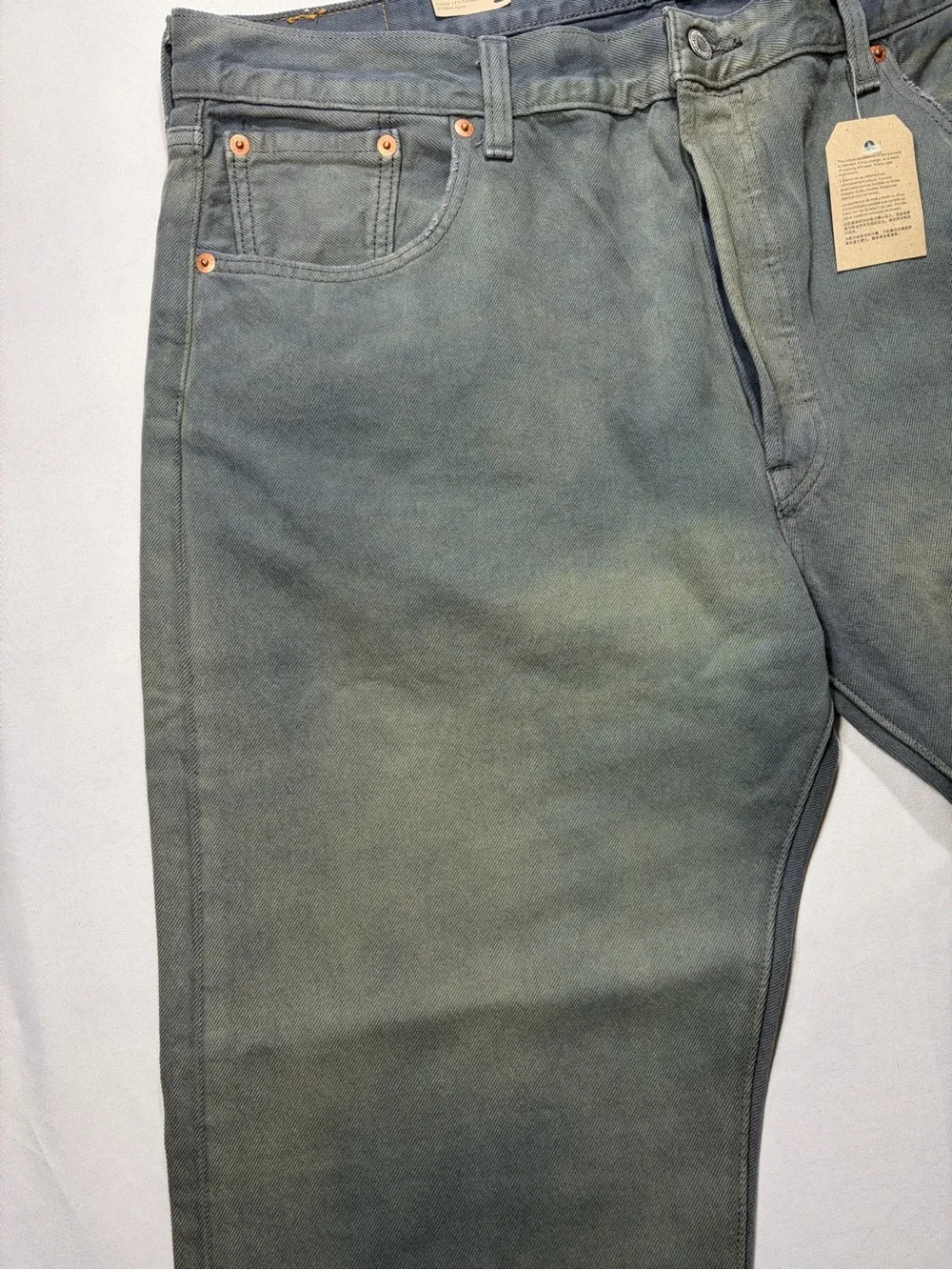 Levi's Men's Straight Jeans in Washed Blue-Gray